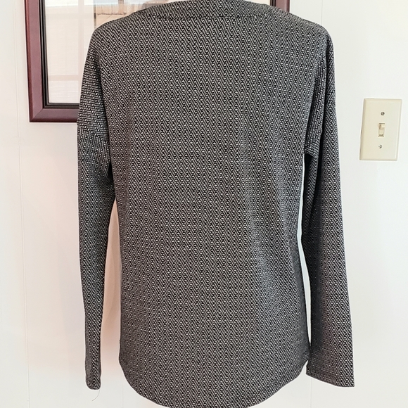 CLEARANCE - Picture 3 of 6